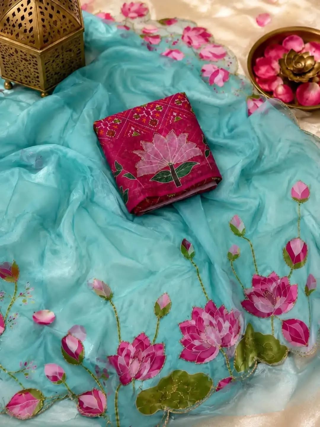 Lotus soft Gorgette pastel blue